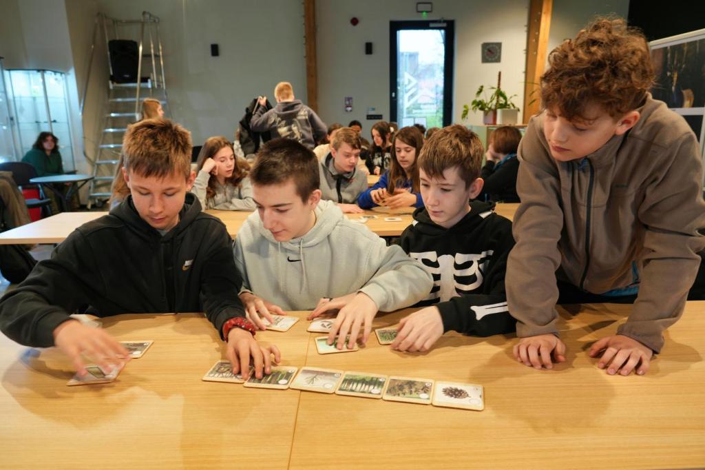 Warsztaty o gospodarce leśnej i gminnej przyrodzie w Centrum Edukacji Ekologicznej